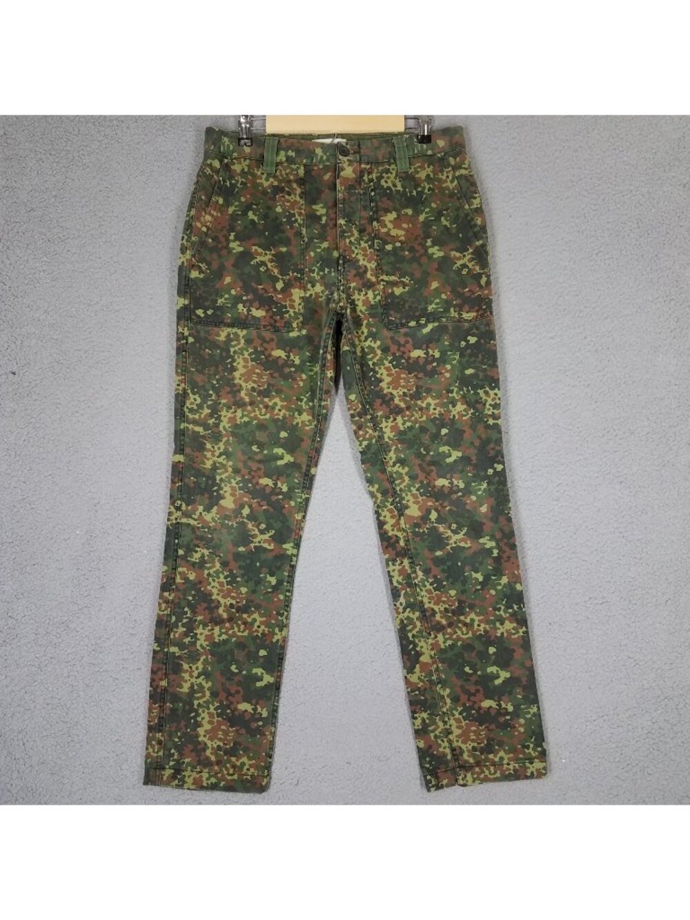Burton Camo Pants Adult 32 x 30 Button Fly Utility Tactical Straight Leg Green